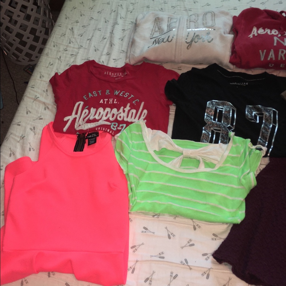 Clothing bundle - Picture 2 of 3